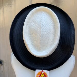 Town Talk Fast Tab Stylish Black and White Straw Fedora Hat